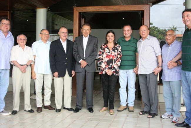 Reunião na residência do senador João Alberto, com a cúpula do PMDB do Maranhão